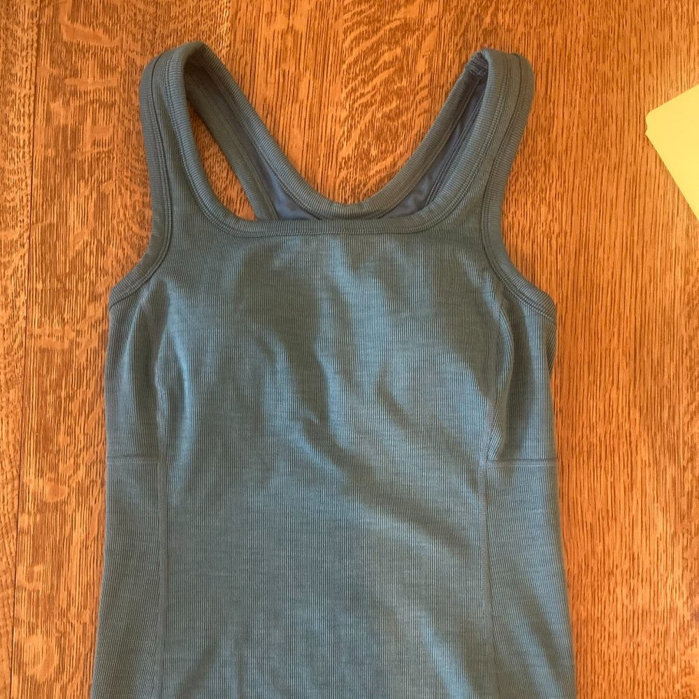 Blue XS Prana Tank w/ Built in Sport-Bra